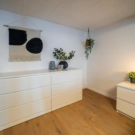 Large Apt In Town Center With Garden & Near Lake Apartment Brienz (Bern)