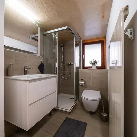 Large Apt In Town Center With Garden & Near Lake Apartament Brienz (Bern)
